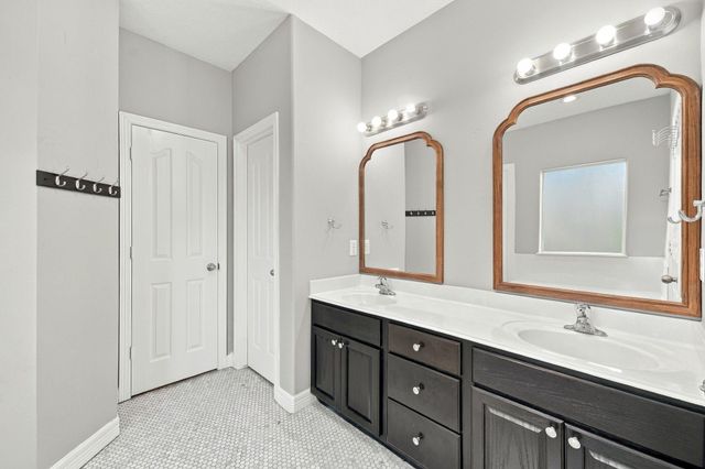 13911 Martinique Lane, Mont Belvieu, TX 77523