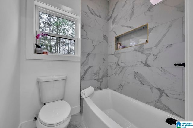 428 MICHAEL DRIVE, Gardendale, AL 35071