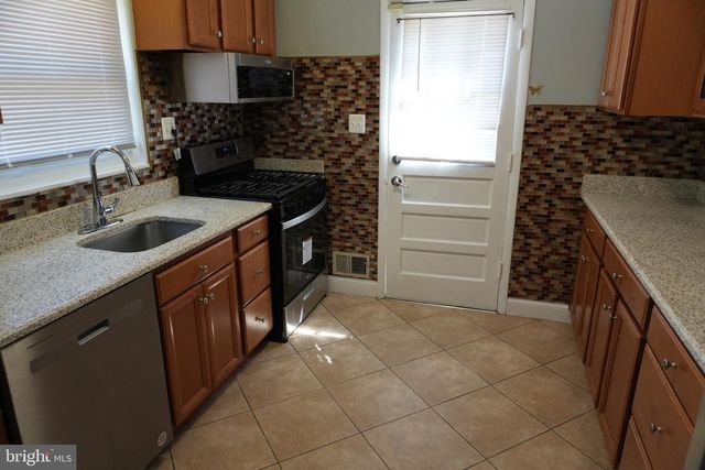 3912 PALMIRA LN, Silver Spring, MD 20906