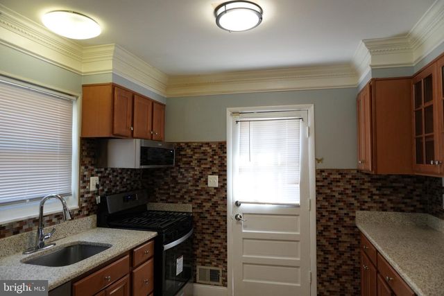 3912 PALMIRA LN, Silver Spring, MD 20906