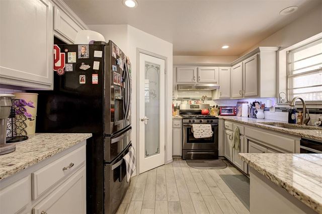 8605 Arlington Drive, Oklahoma City, OK 73132