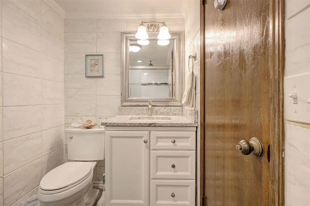 8605 Arlington Drive, Oklahoma City, OK 73132