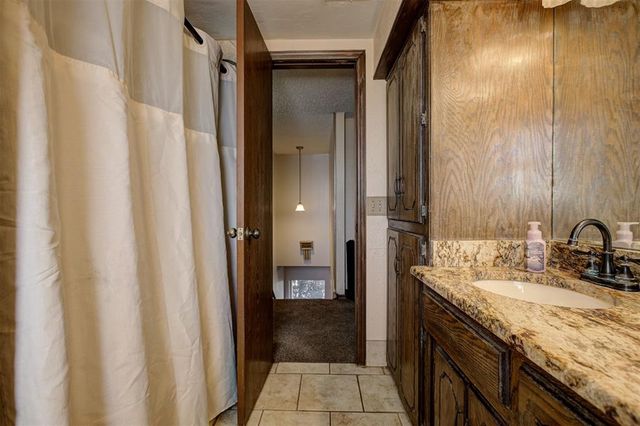 8605 Arlington Drive, Oklahoma City, OK 73132