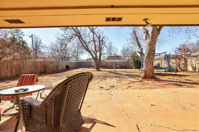 8605 Arlington Drive, Oklahoma City, OK 73132
