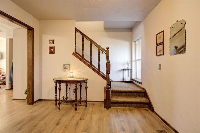 8605 Arlington Drive, Oklahoma City, OK 73132