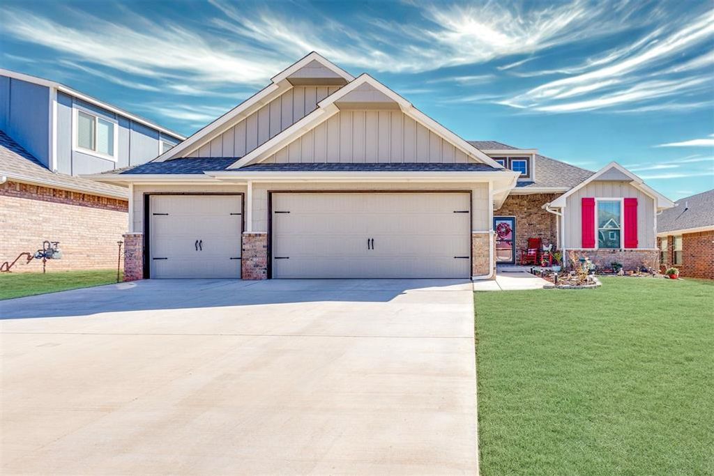 1624 NE 32nd Street, Moore, OK 73160