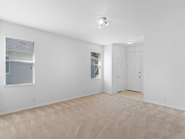 1598 78th Avenue, Vero Beach, FL 32966