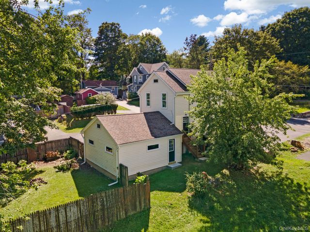 1 Second Street, Walden, NY 12586