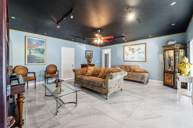 1539 HIGHCREST CIRCLE, Valrico, FL 33596