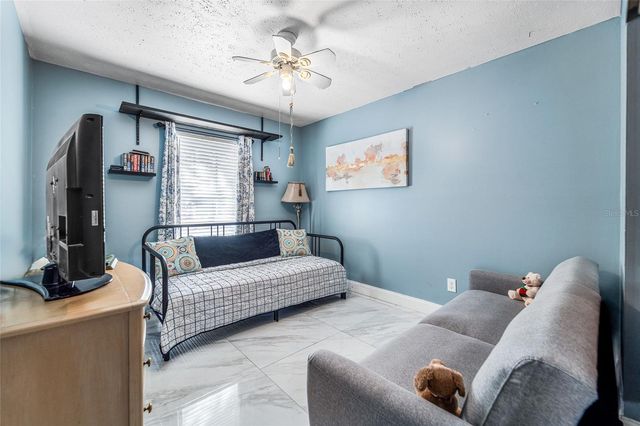 1539 HIGHCREST CIRCLE, Valrico, FL 33596