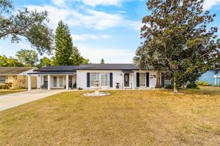1539 HIGHCREST CIRCLE, Valrico, FL 33596