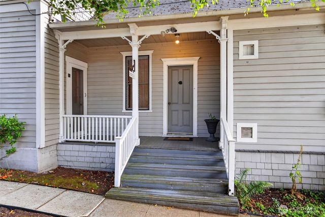 115 3rd Avenue N, Edmonds, WA 98020