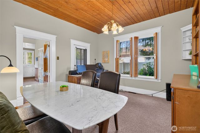 115 3rd Avenue N, Edmonds, WA 98020