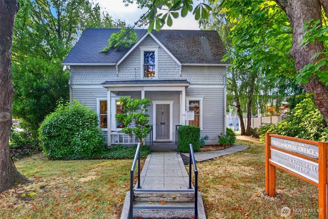 115 3rd Avenue N, Edmonds, WA 98020