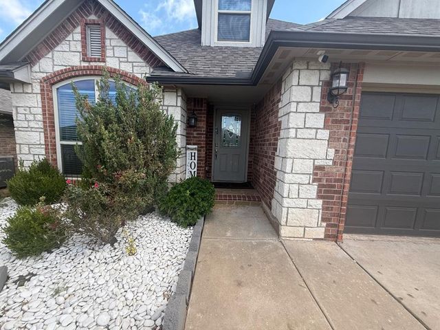 6605 NW 158th Street, Edmond, OK 73013