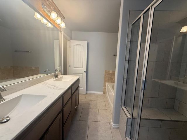 6605 NW 158th Street, Edmond, OK 73013