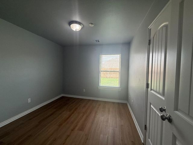 6605 NW 158th Street, Edmond, OK 73013