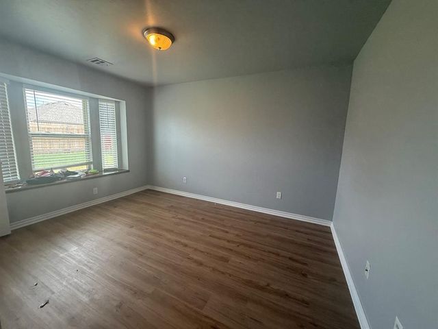 6605 NW 158th Street, Edmond, OK 73013
