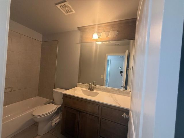 6605 NW 158th Street, Edmond, OK 73013