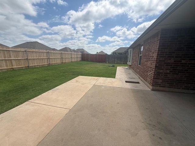 6605 NW 158th Street, Edmond, OK 73013