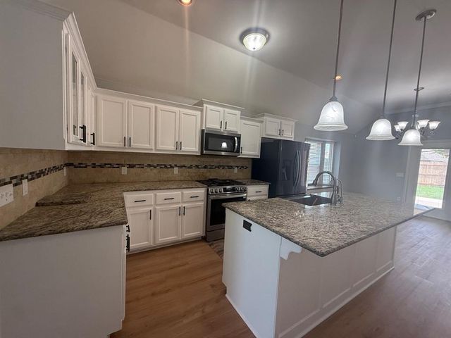 6605 NW 158th Street, Edmond, OK 73013