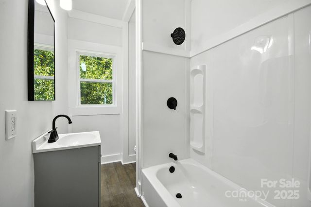 610 Pinewood Avenue, Salisbury, NC 28146