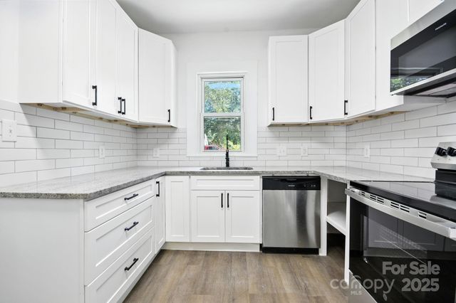 610 Pinewood Avenue, Salisbury, NC 28146