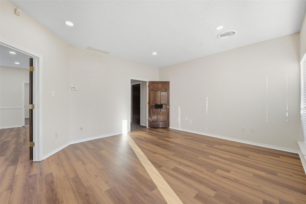 3711 W Green Oaks Boulevard D, Arlington, TX 76016 — photo 5