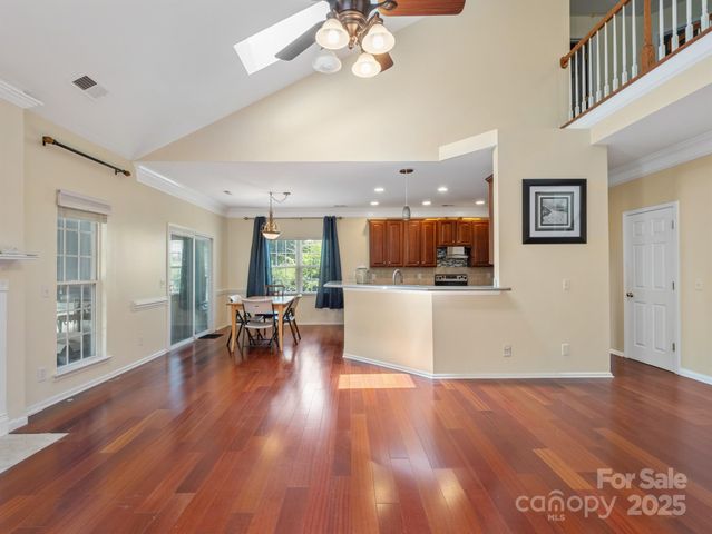 9903 Southampton Commons Drive, Charlotte, NC 28277