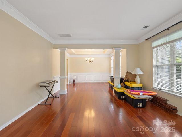 9903 Southampton Commons Drive, Charlotte, NC 28277