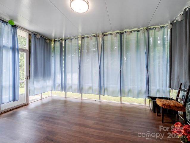 9903 Southampton Commons Drive, Charlotte, NC 28277