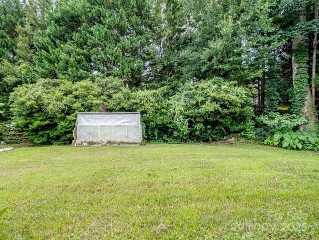 9903 Southampton Commons Drive, Charlotte, NC 28277