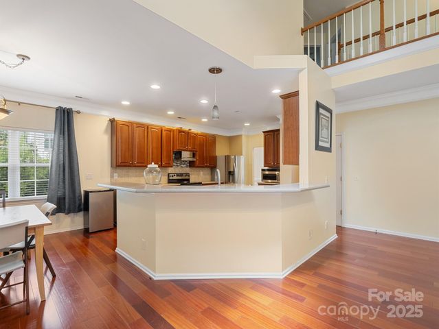 9903 Southampton Commons Drive, Charlotte, NC 28277