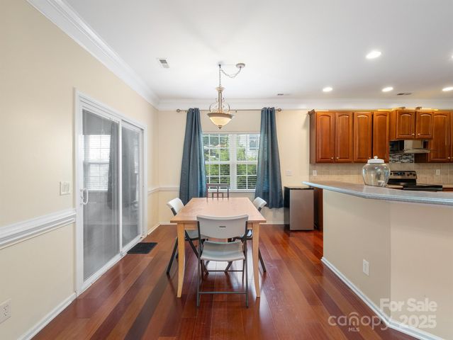 9903 Southampton Commons Drive, Charlotte, NC 28277