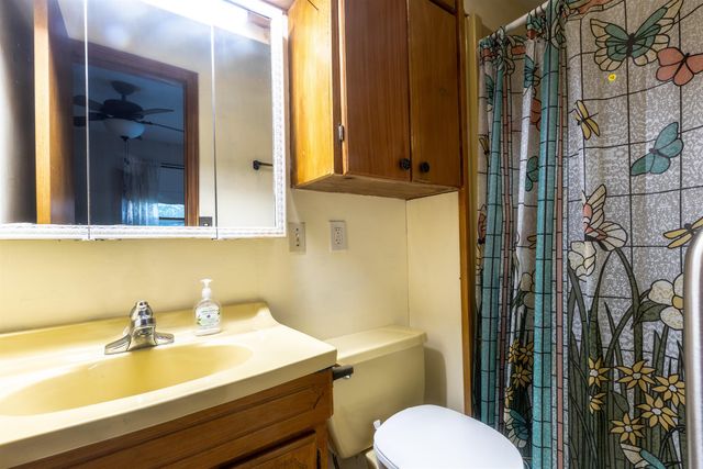 1034 S Vine St, Wichita, KS 67213