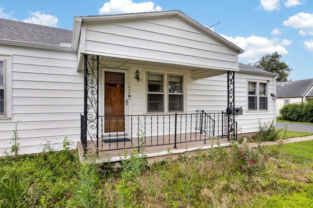1034 S Vine St, Wichita, KS 67213