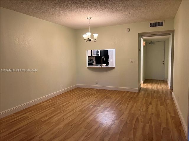 9311 Orange Grove Dr 110, Davie, FL 33324