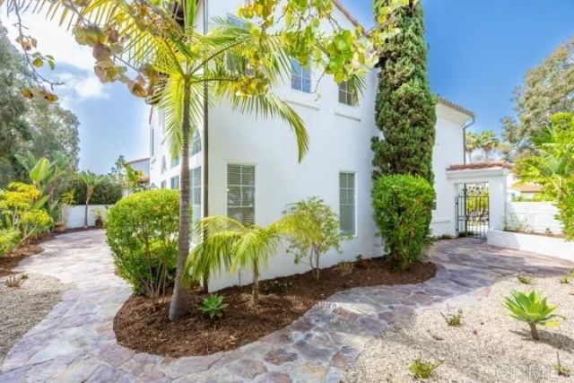 1312 Corvidae Street, Carlsbad, CA 92011