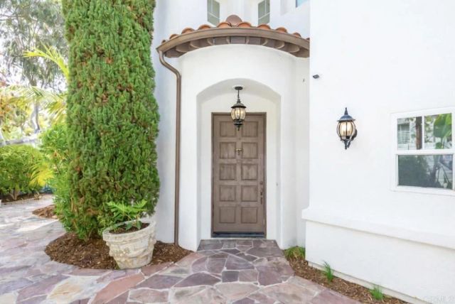 1312 Corvidae Street, Carlsbad, CA 92011