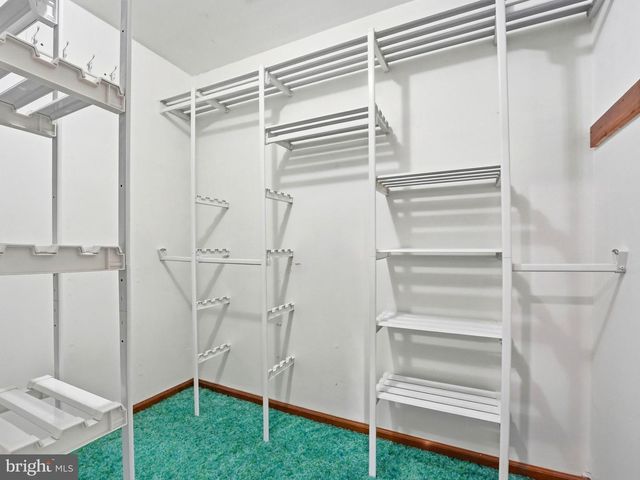 2 CARLTON RD, Cherry Hill, NJ 08034