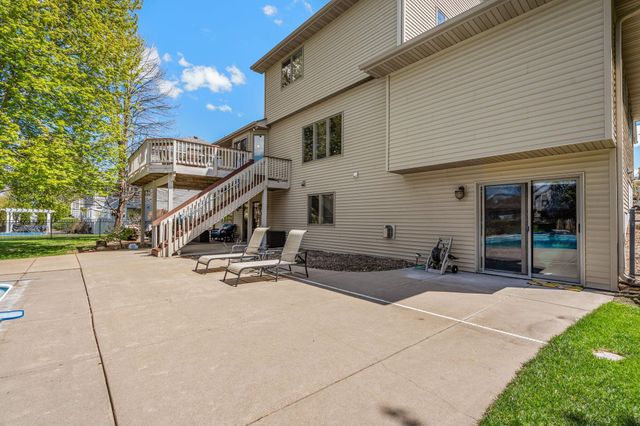 11239 Apennine Way, Inver Grove Heights, MN 55077