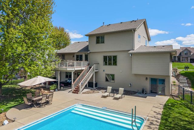 11239 Apennine Way, Inver Grove Heights, MN 55077