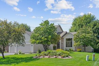 11239 Apennine Way, Inver Grove Heights, MN 55077