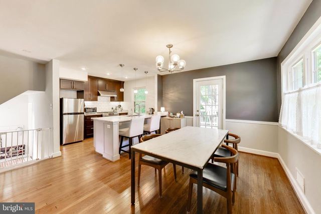 6100 27TH ST N, Arlington, VA 22207