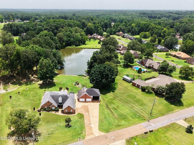 1977 Tara Lakes Drive, Hernando, MS 38632