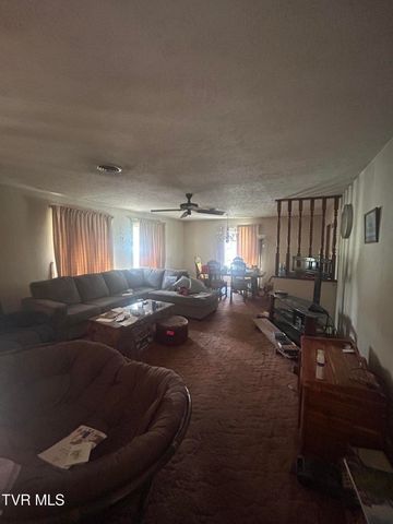 1731 East Holton Avenue, Big Stone Gap, VA 24219