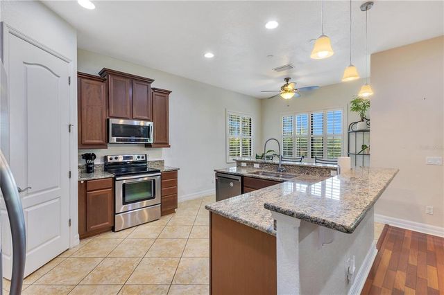 8442 PRESTBURY DRIVE, Orlando, FL 32832