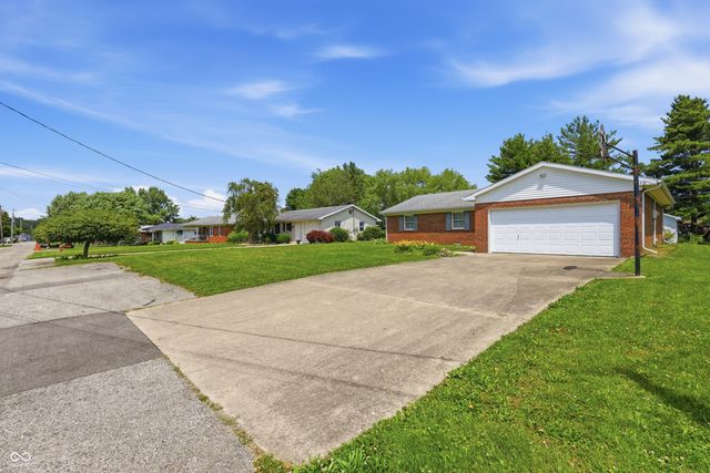 512 S Poplar Street, Greensburg, IN 47240