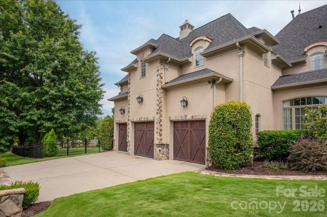 6088 Kimbrell Heights Drive, Fort Mill, SC 29707