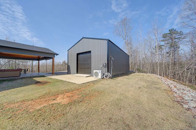 5439 HINES GIN RD, Selmer, TN 38375